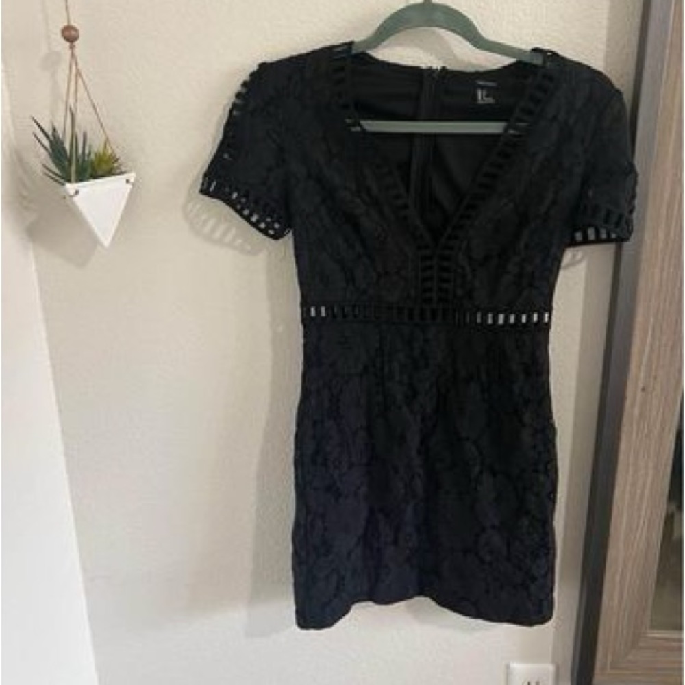 Forever 21 black lace dress size small - Picture 1 of 3